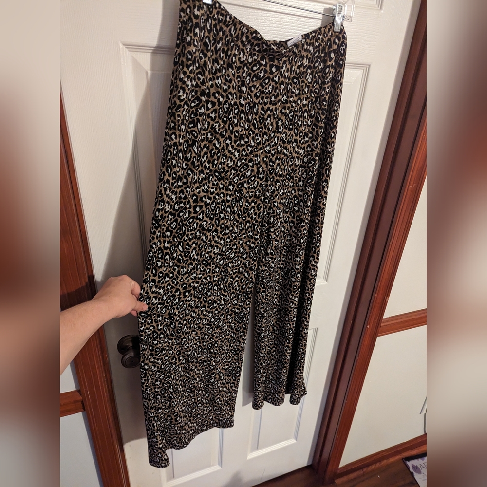Ruby Road leopard print pants, sz L